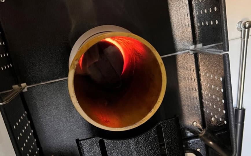 Green Critical Minerals beginnt mit der Inbetriebnahme der Pilotanlage für VHD-Graphitblöcke